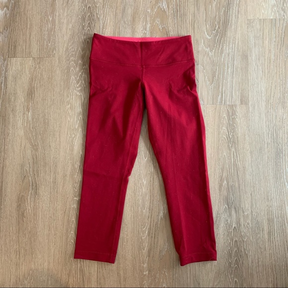 lululemon athletica Pants - Lululemon cropped leggings